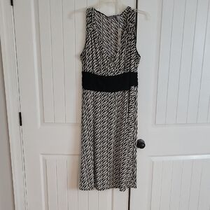 NY Collection Black and White Sheath Midi Dress